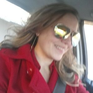 Meet your Posher, Shelley